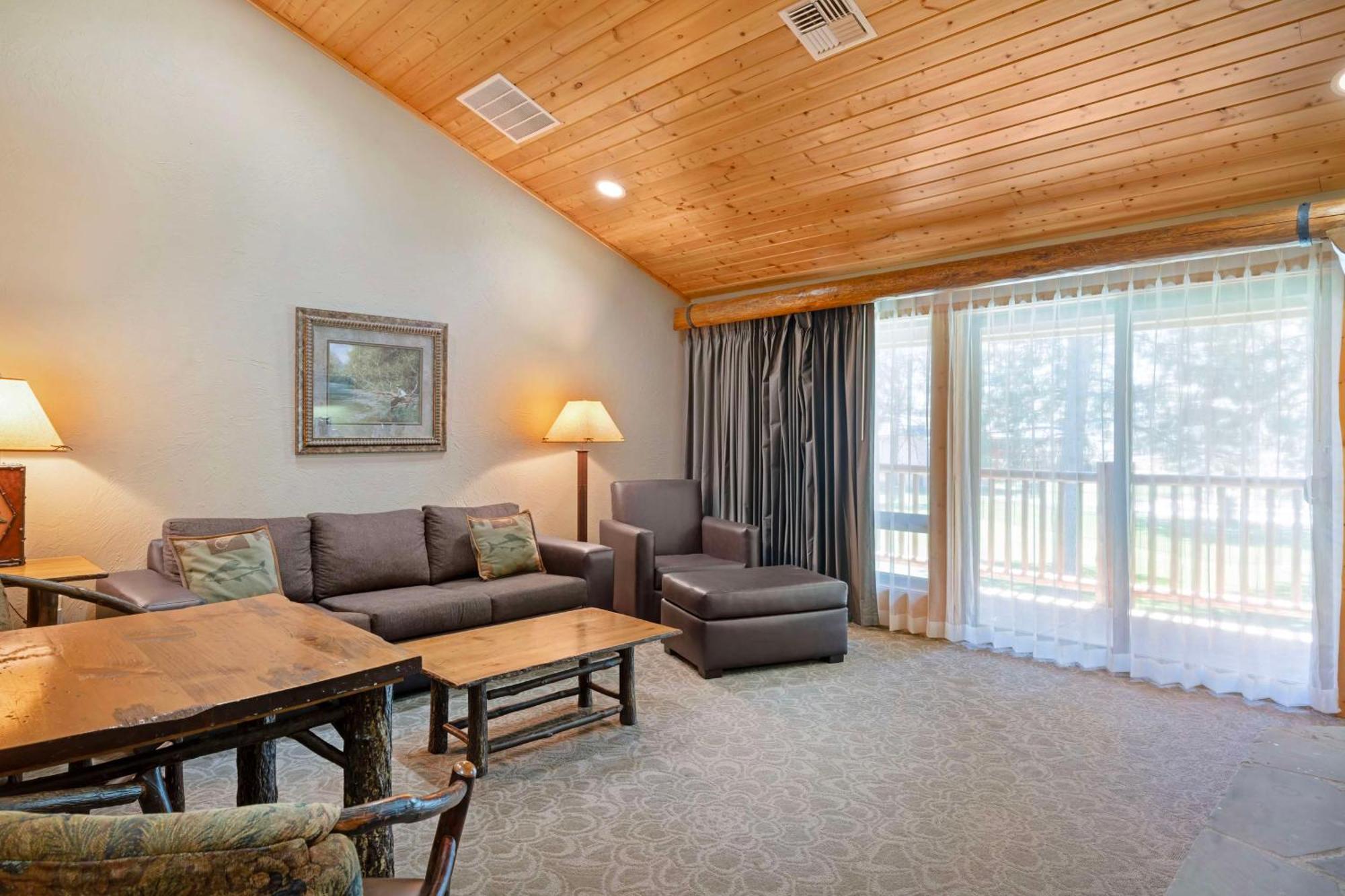 Best Western Ponderosa Lodge Sisters Exterior photo
