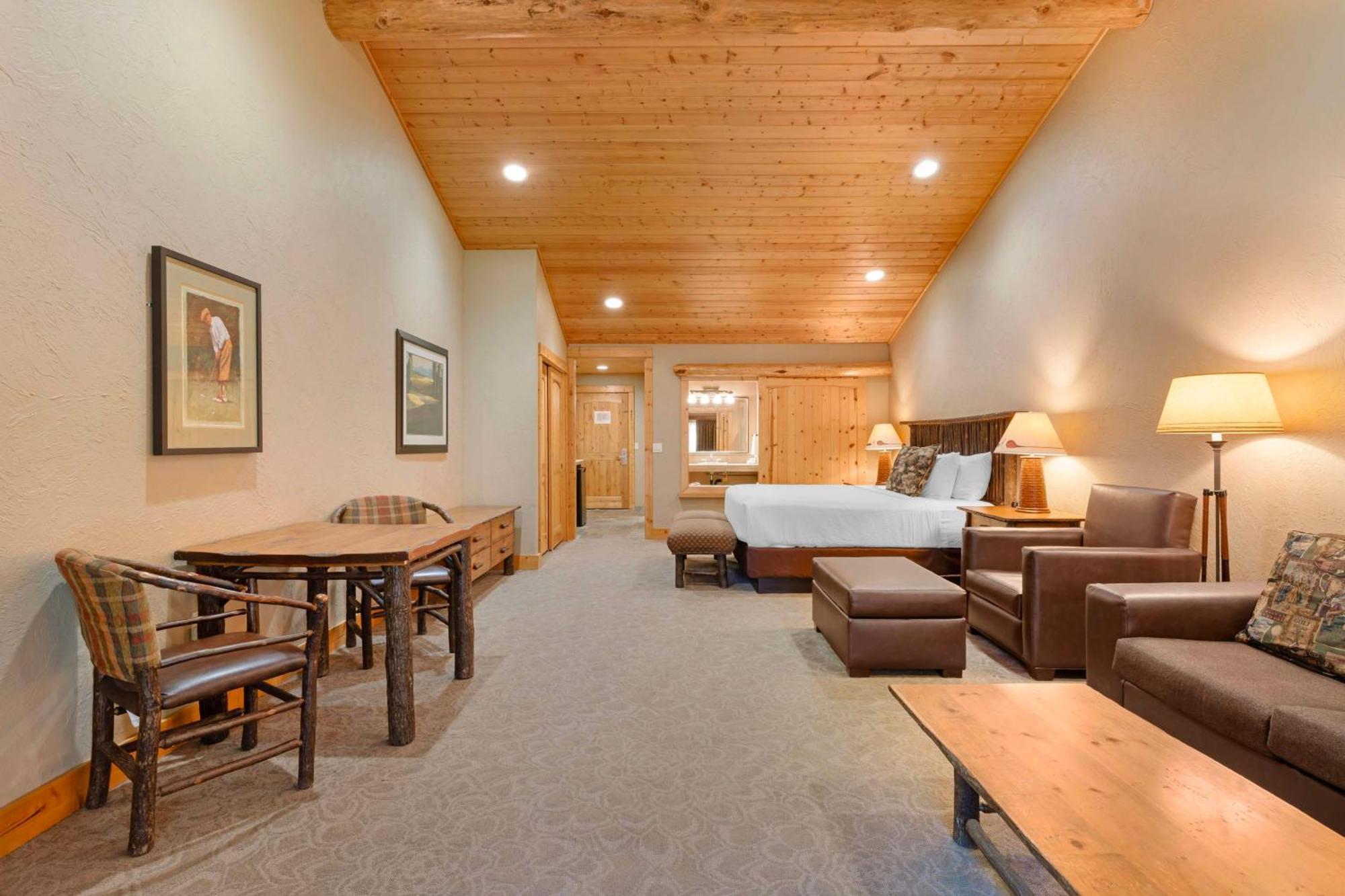 Best Western Ponderosa Lodge Sisters Exterior photo