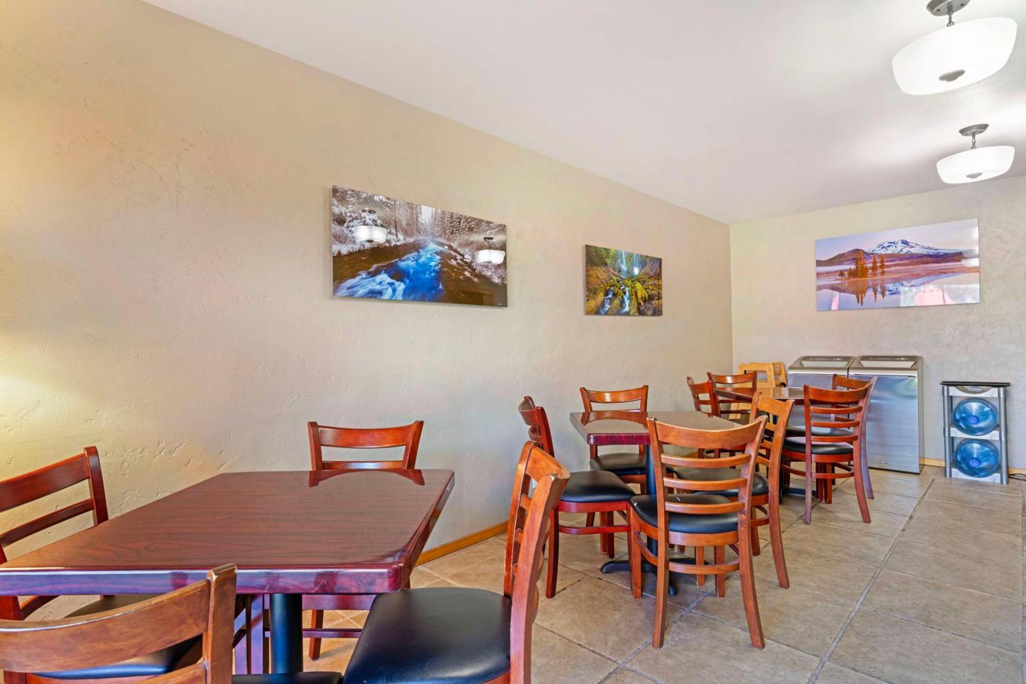 Best Western Ponderosa Lodge Sisters Exterior photo